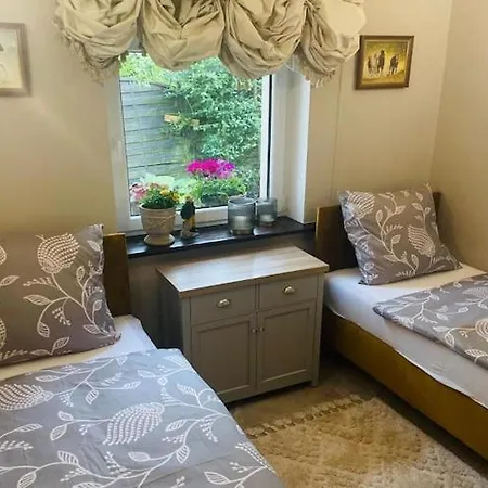 With Fireplace, Sauna, Whirlpool Holiday home *