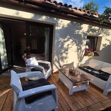 Holiday home With Fireplace, Sauna, Whirlpool