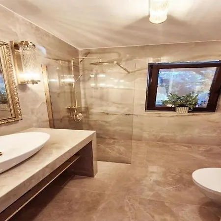 Holiday home With Fireplace, Sauna, Whirlpool